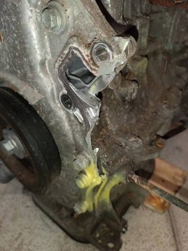 фото thumb №9, Двигатель комплектный toyota prius plus 2015