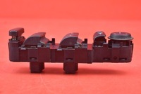 фото thumb №6, Панель керування вікон водія eu peugeot 307 01r