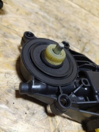 2015 ford fiesta моторчик дворник 8a6114a389b левый перед Цена, фото thumb