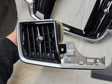 фото thumb №7, Защита планка dekor консоли панели решётка воздуховод volvo v90 s90 ii