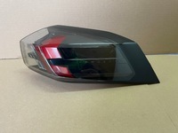 фото thumb №1, Peugeot 2008 ii лампа правая зад задняя led