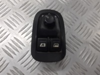 фото thumb №1, Панель перемикачів peugeot 206 sw