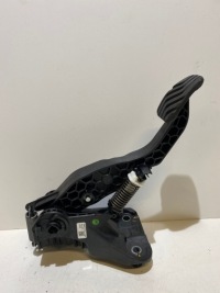 фото thumb №2, Renault clio v педаль сцепление 465032747r