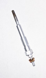 фото thumb №1, Свеча накаливания [11v] toyota avensis carina e corolla made in japan