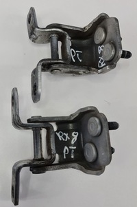 фото thumb №1, Петли дверь правый задняя mazda rx-8 пара