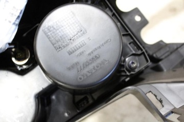 фото thumb №7, Подлокотник туннель средний volvo v40 ii 2013r uk 08632777