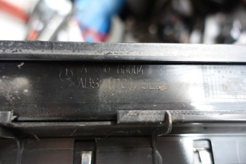 фото thumb №5, Mercedes r230 sl планка порогова права накладка порога 2306800643