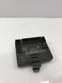 фото thumb №1, Модуль блок керування двері 5q0959393a