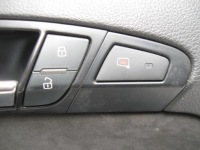 фото thumb №1, Перемикач блокування двері audi q7 4l0