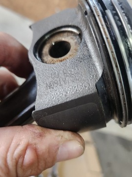 фото thumb №8, Шатун поршень vw ag 2.0 tdi dts n091y75c 10 tyś km