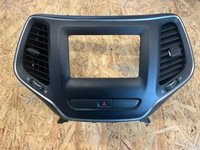 фото thumb №1, Jeep cherokee kl limited 2019 рамка радио решётки обдув