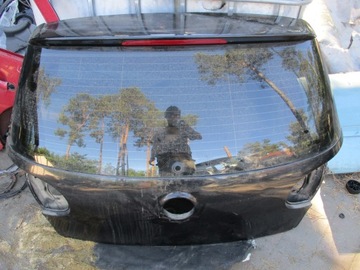 фото thumb №1, Кришка задня багажника vw golf v hb чорна