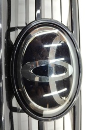 фото thumb №8, Toyota hilux viii рестайлинг решётка радиатора 531000kk21