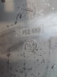 фото thumb №5, Bmw 8 840 e31 радиатор wody масла бак защита