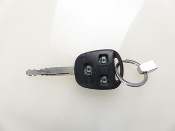 фото thumb №8, Замок запалювання toyota avensis t25 450200504 8978305010