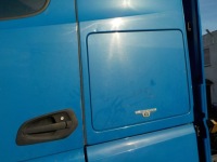 фото thumb №1, Actros mp4 дверцята бардачка