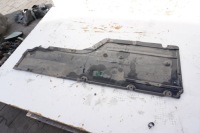 Купити Накладка підвіска ліва bmw 6 e63 e64, фото thumb