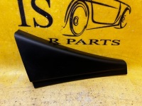 фото thumb №1, Заглушка треугольник дверь задняя задних правая toyota hilux viii 8