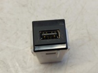 фото thumb №1, Mazda cx30 роз'єм port usb bdgf669u0a