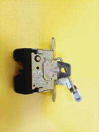 фото thumb №1, Замок крышки багажника opel corsa c хэтчбек nr89