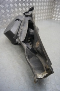 фото thumb №9, Воздухозаборник воздуха 2.2 cdi w 204 lift