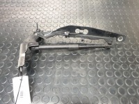 фото thumb №1, Volvo s60 v60 петля капот оригинальный номер 30799178