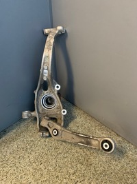 фото thumb №5, Audi a4 b9 a5 8w поворотний кулак права передня перед важіль ступиця 8w0407560