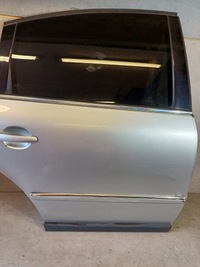 фото thumb №11, Дверь правые зад vw passat b5 рестайлинг sedan код краски la7w комплектные