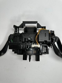 фото thumb №7, Audi q2 переключатели руля 82a953521an переключатель рычаг руля 82a