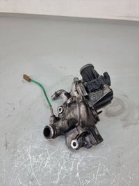 фото thumb №1, Mercedes-benz a w176 2014 клапан egr