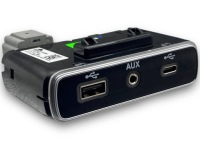 фото thumb №1, Alfa romeo stelvio роз'єм usb aux 01561523850 m