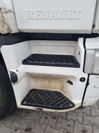 фото thumb №1, Подножка правая подножка правый renault premium lander dxi volvo fe