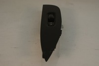 фото thumb №1, Перемикач вікон правий перед nissan qashqai j11