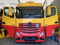 фото thumb №2, Без оснащення кабіна mercedes actros mp4 mp 4 streamspace