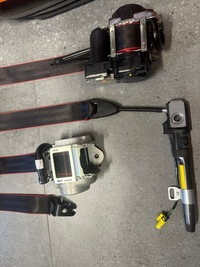 фото thumb №10, Pas ремені безпеки перед задня q3 rsq3 83a оригінал idealne czerwona nić