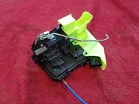 фото thumb №3, Замок дверь правый перед 81320-r2000 europa - kia sportage v 5 21-