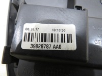 фото thumb №8, Лампа освітлення кабіни volvo v40 ii 31398259