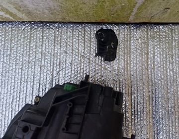 фото thumb №3, Jeep avenger 52218719 22-23 фара левый полный led