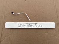 фото thumb №1, Mercedes c klasa w206 накладка na порог подсвеченная led a2066801801