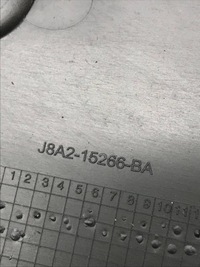 фото thumb №7, Напрямна кронштейн протитуманної фари праве range rover velar j8a2-15266-ba