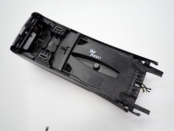 фото thumb №8, Тунель підлокітник гніздо usb решітка європа mercedes c-klasa w205 19r