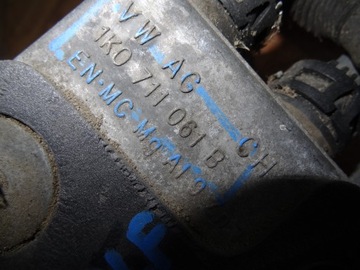 фото thumb №4, Golf v домкрат выборщик тросы коробки передач 1k0711061b