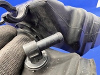 фото thumb №4, Audi a6 c6 труба повітрозабірник повітря 06e129629e