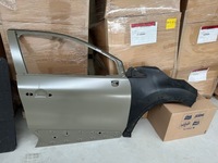 фото thumb №1, Renault captur i 13-19 двері праве перед nowe оригінал