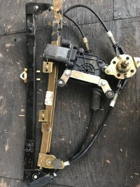 фото thumb №1, Підйомник вікон механічних задня перед albea palio