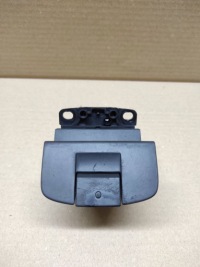 фото thumb №1, Кнопка гальма renault espace iv 8200048590