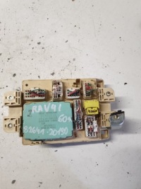 фото thumb №1, Коробка предохранителей toyota rav4 i 82641-20190