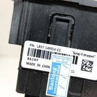 фото thumb №7, Ford mustang vi 2016 роз'єм / з'єднувач usb