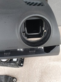 фото thumb №4, Audi q2 панель приладів приладова консоль подушка безпеки ремені