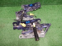 фото thumb №1, Петлі капот патрони jaguar xe x760 комплект